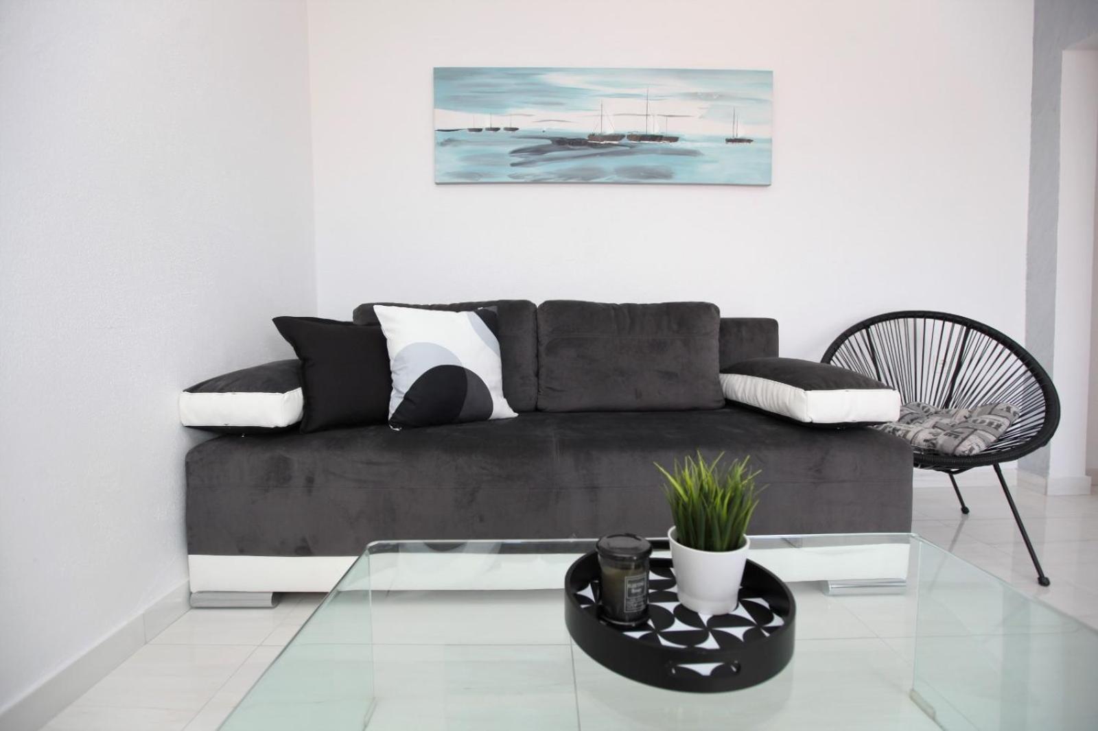 Apartment With Terrace And Sea View - Lucic Τρογκίρ Εξωτερικό φωτογραφία